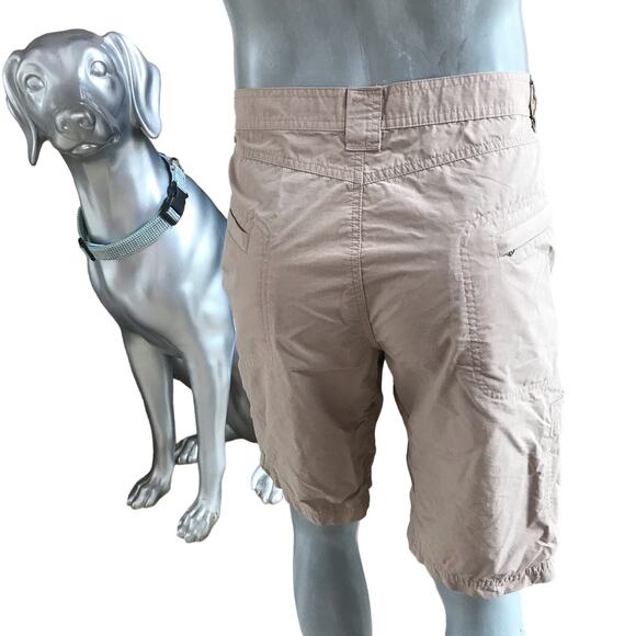 Royal Robbins Tan Hiking Cargo Zipped Pocket Shorts Men's Size 40 - Picture 1 of 8
